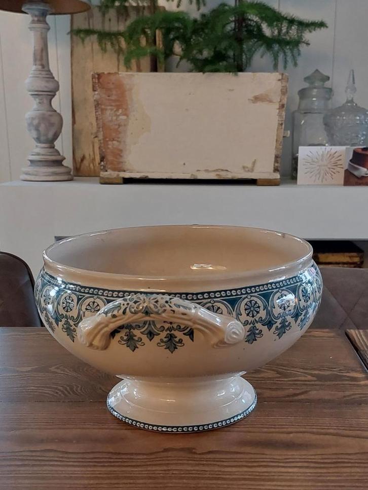 Prachtige boterde terrine Badonviller, met gekramd deksel., Antiek en Kunst, Antiek | Schalen, Ophalen