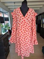 Loavies wikkeljurk met lippenprint - Maat M, Maat 38/40 (M), Ophalen of Verzenden, Roze, Loavies