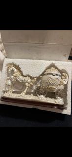 Sprookjesachtige Koets met Paard - Sieraden Doosje, Ophalen of Verzenden, Klassiek, Zo goed als nieuw, Wit