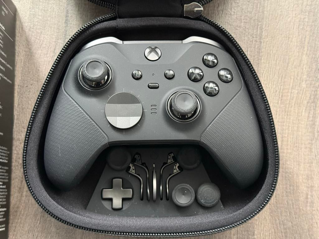 Xbox Elite Series 2 Controller - Zo goed als nieuw, Ophalen of Verzenden, Zo goed als nieuw, Xbox One, Controller