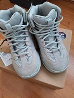 Yeezy dsrt sneakers mt 40, Overige kleuren, Ophalen of Verzenden, Adidas, Sneakers of Gympen
