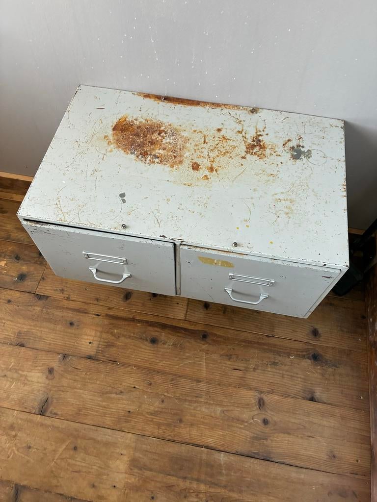 Vintage metal ladekastje - industrieel design, Ophalen, Gebruikt