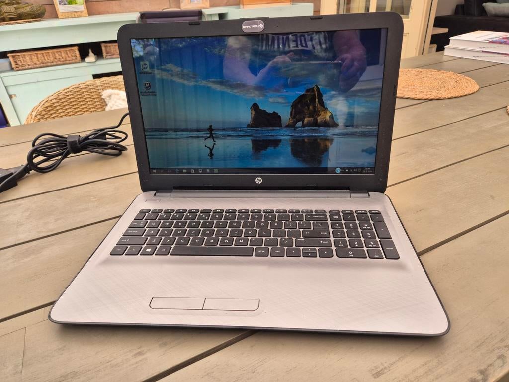HP Notebook 15" inch; Windows 10 Home systeemsoftware, Computers en Software, Ophalen, 256 GB of meer, 15 inch, 4 GB of minder