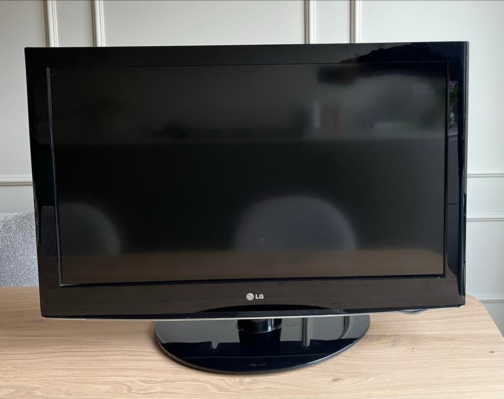 LG TV 37 inch te koop! (LG 37LD240), Ophalen, 50 Hz, LCD, 80 tot 100 cm