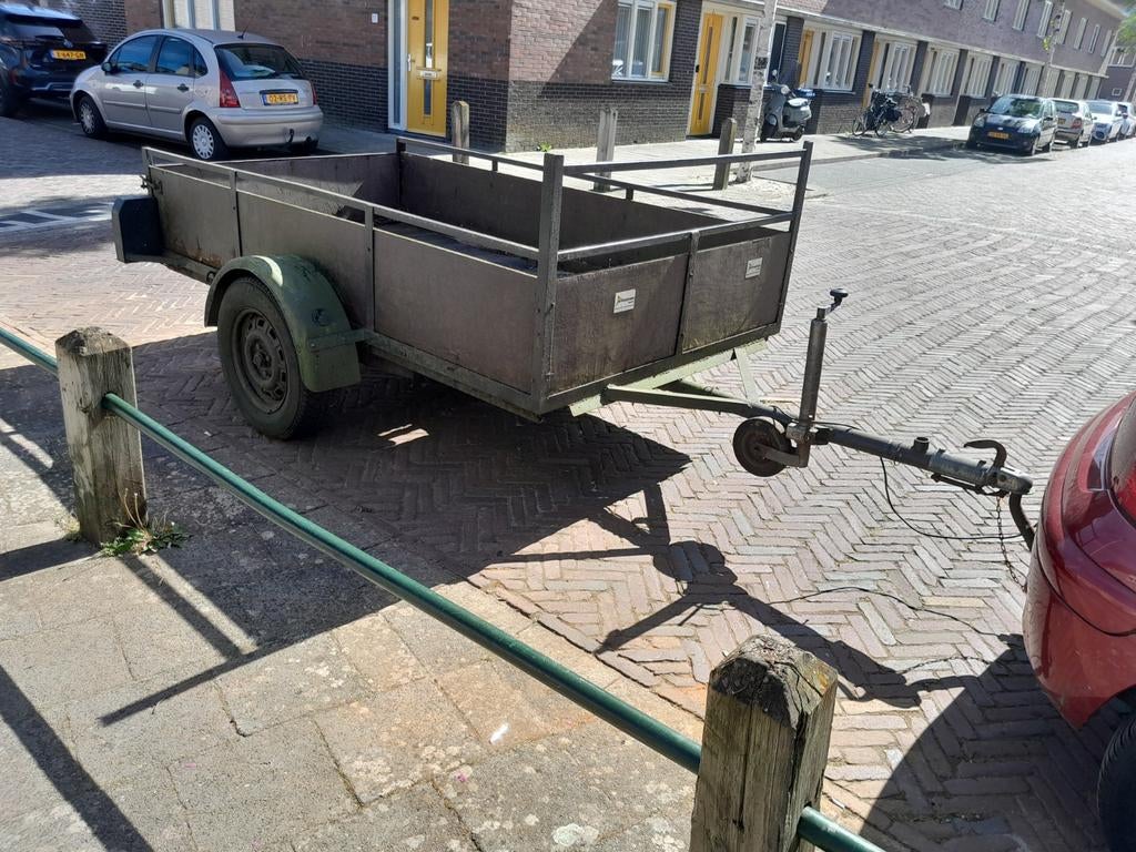 Opknapper of voor onderdelen aanhangwagen 245x140, Ophalen, Gebruikt