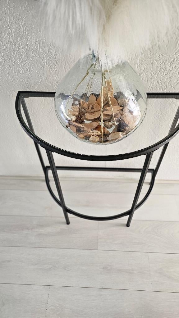 Half ronde metaal bijzettafel met glasplaat, Huis en Inrichting, Tafels | Bijzettafels, Zo goed als nieuw, Rond, 60 cm of meer