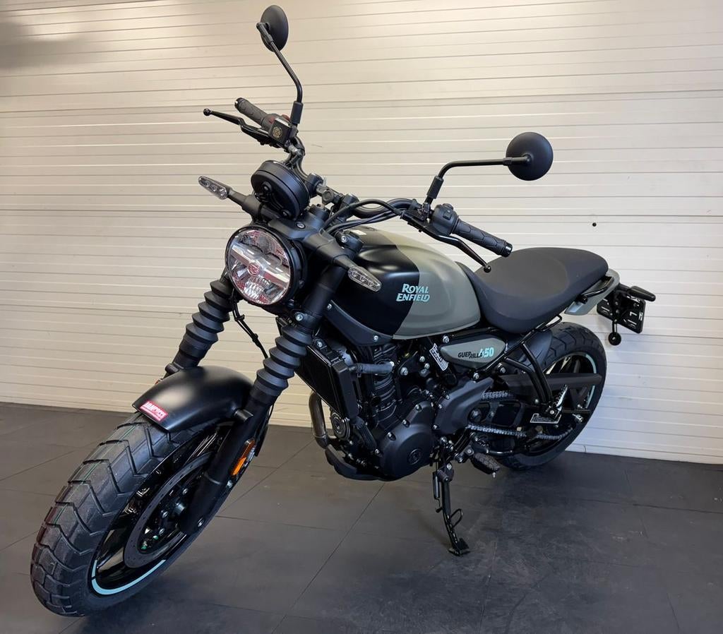 Royal Enfield Guerrilla 450 | Roadster | Op voorraad, Bedrijf, Onbekend, Onbekend, Minimaal motorrijbewijs A2