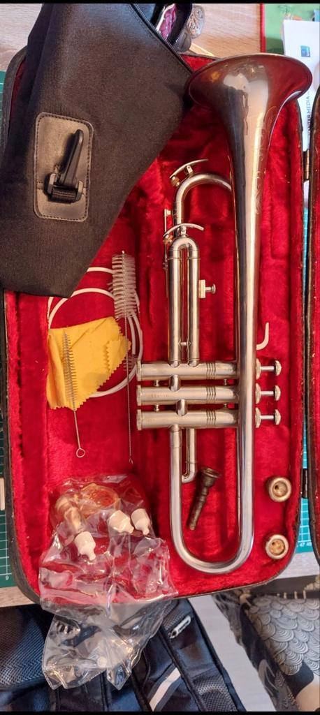 Vintage Amati Kraslice trompet met koffer, Muziek en Instrumenten, Blaasinstrumenten | Trompetten, Gebruikt, Bes-trompet, Met koffer