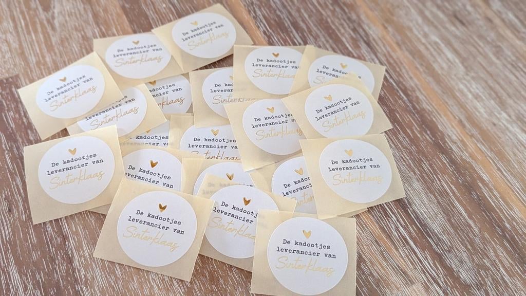 Stickers "de kadootjes leverancier van Sinterklaas", Ophalen of Verzenden, Nieuw, Meerdere stickers