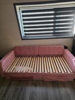 Roze slaapbank, uitschuifbaar, met opbergruimte, Huis en Inrichting, Ophalen