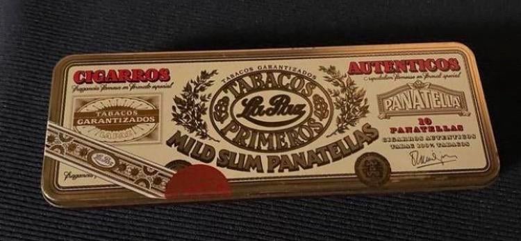 Rechthoekig blikje van La Paz Tabacos Primeros, Verzamelen, Ophalen of Verzenden, Zo goed als nieuw, Overige, Overige merken