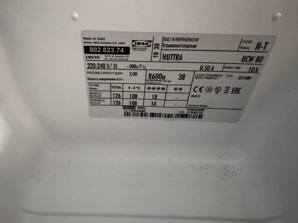 Ikea Huttra inbouw koelkast, Witgoed en Apparatuur, Koelkasten en IJskasten, 100 tot 150 liter, Zo goed als nieuw, 45 tot 60 cm