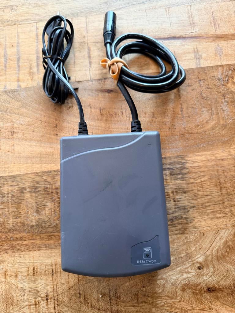 E-Bike Oplader Sparta Batavus Koga Hercules Tunturi, Ophalen, Gebruikt