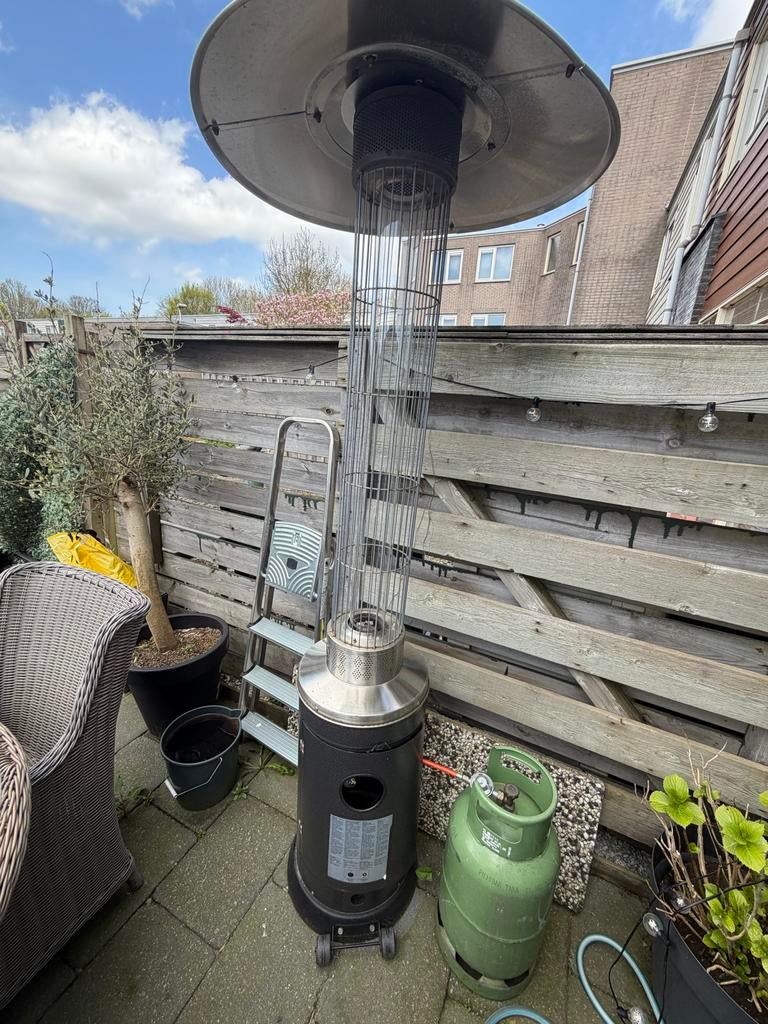 Terras heater met gasfles, Ophalen, Gebruikt, Gas, Vloer
