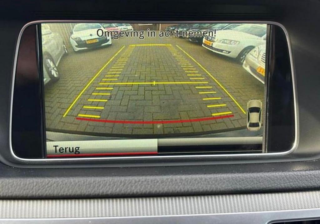 Mercedes-Benz E-Klasse met Panoramadak en Achteruitrijcamera, Auto diversen, Achteruitrijcamera's, Ophalen, Gebruikt