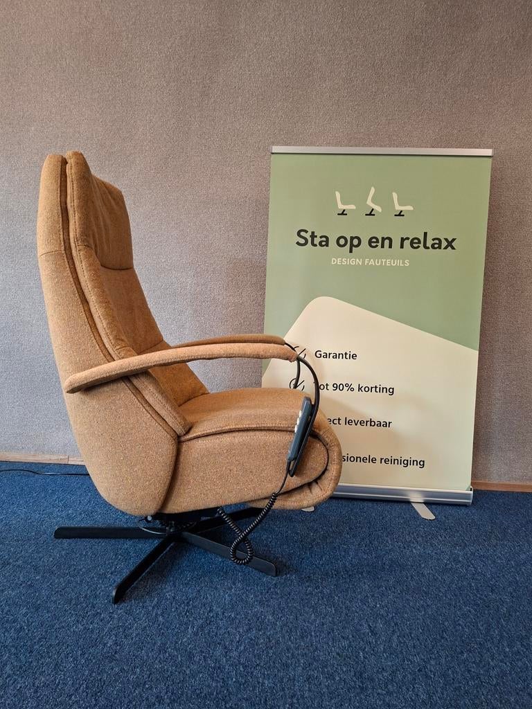 Sta op relax fauteuil Prominent Humberto zo goed als nieuw !, Minder dan 75 cm, Hoofdstraat 60 Schijndel, Ophalen of Verzenden