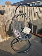 Hangstoel egg, Ophalen, Zo goed als nieuw