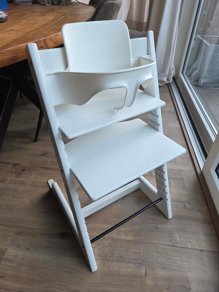 Stokke Tripp Trapp stoel nieuw model, Kinderen en Baby's, Kinderstoelen, Ophalen, Zo goed als nieuw, Meegroeistoel