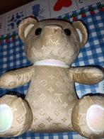 Louis Vuitton beer knuffel 23 cm groot, Kinderen en Baby's, Speelgoed | Knuffels en Pluche, Ophalen of Verzenden, Zo goed als nieuw