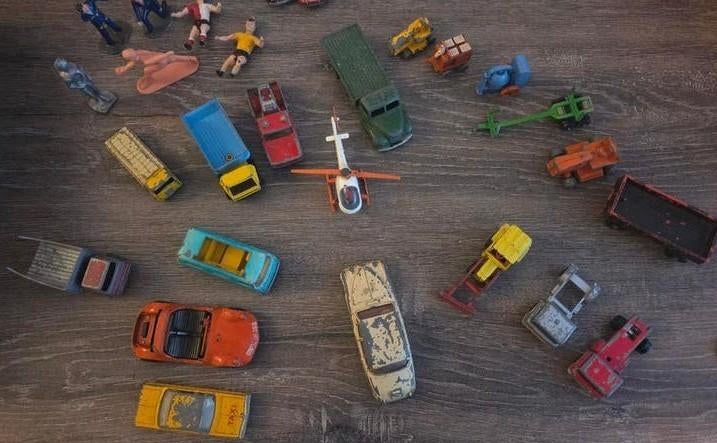 Vintage speelgoed Corgi toys, Dinky toys, Matchbox, Majorett, Ophalen, Gebruikt