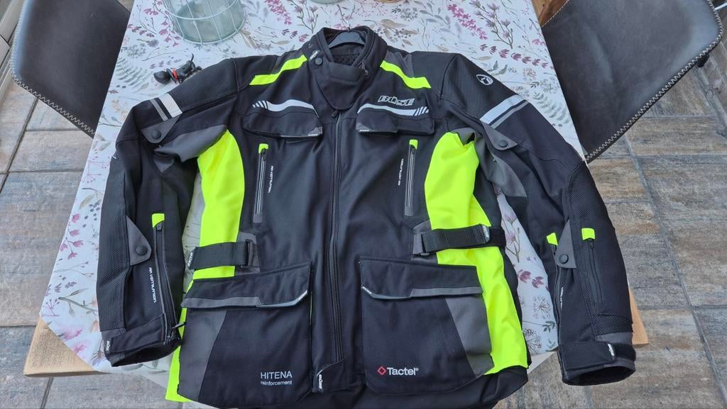 Büse Highland motorjas 54 / XL zgan., Motoren, Kleding | Motorkleding, Buse, Jas | textiel, Dames, Ophalen of Verzenden