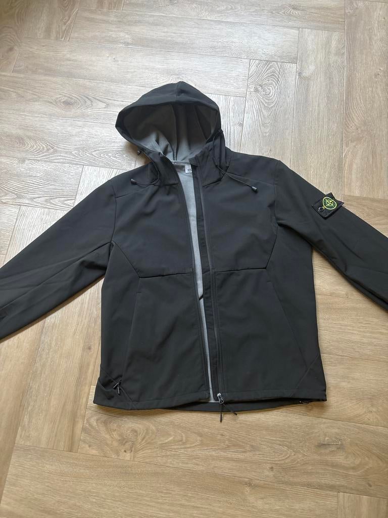 Stone Island Soft Shell-R Jas Zwart Maat M, Kleding | Heren, Jassen | Zomer, Ophalen of Verzenden, Zo goed als nieuw, Maat 48/50 (M)