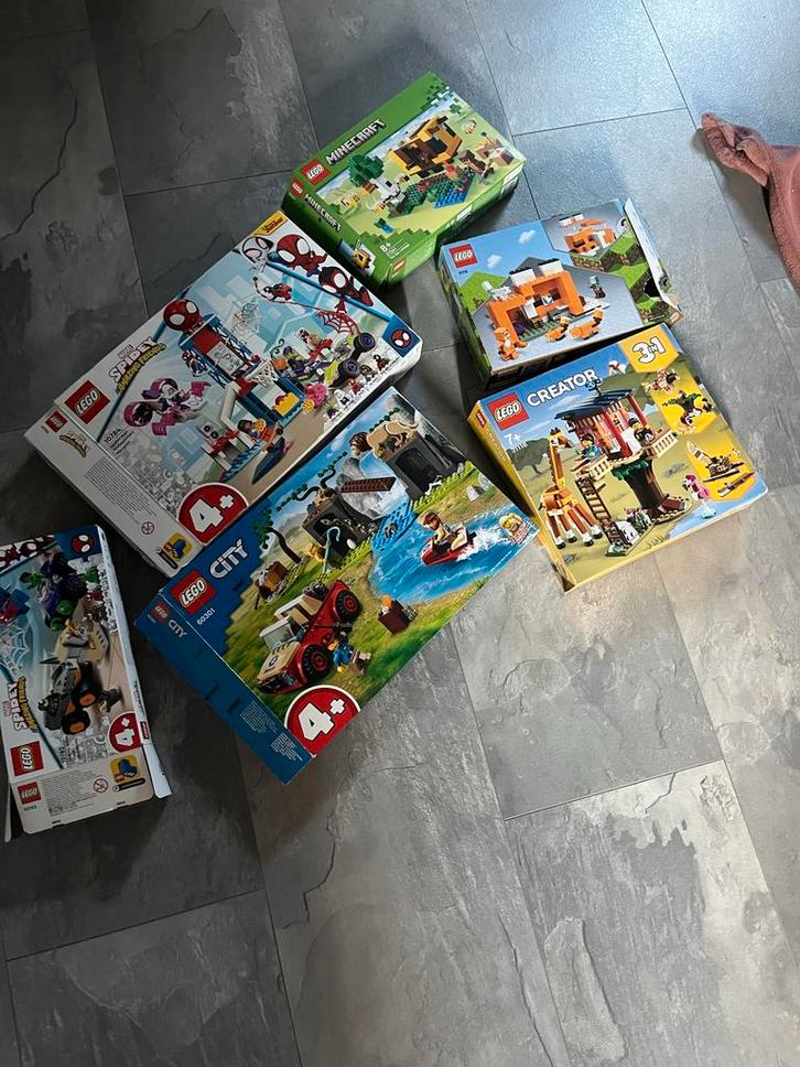 Diverse LEGO sets: Minecraft, Spidey, City, Creator (Nieuw), Kinderen en Baby's, Speelgoed | Duplo en Lego, Nieuw, Lego, Complete set