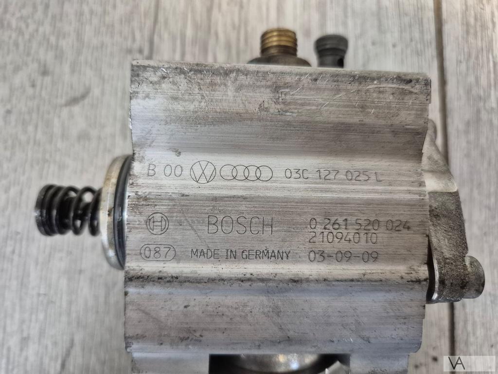 Hogedrukpomp motor VW 1.4 en 1.6 fsi  03c127025L bosch €100, Gebruikt, -, Volkswagen, -