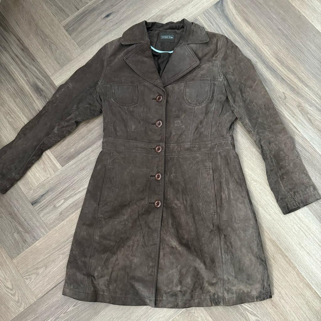 Suede jas maat 40 nieuw, Kleding | Dames, Ophalen of Verzenden, Nieuw, Maat 38/40 (M), Bruin