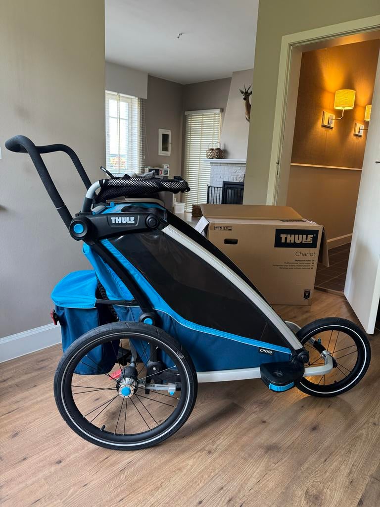 Thule Chariot Cross Fietskar met complete accessoireset, Ophalen, Vering, 20 tot 40 kg, Zo goed als nieuw