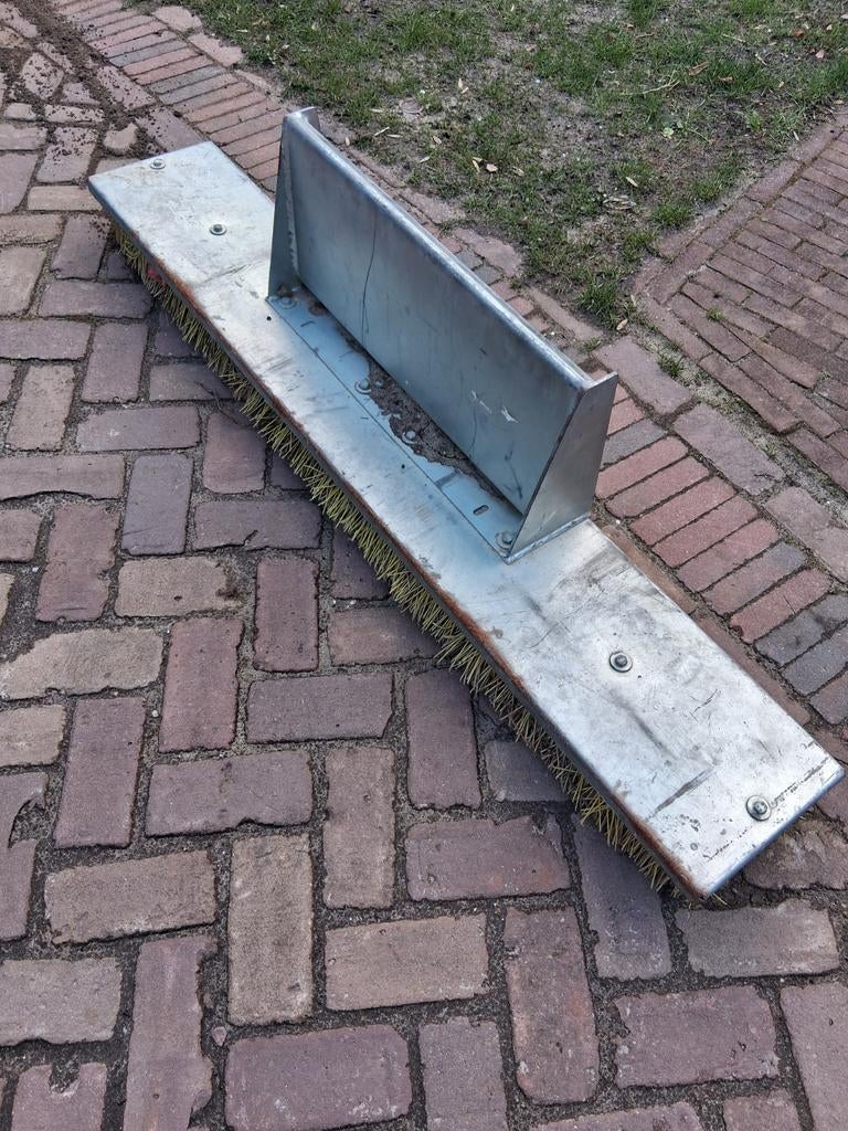 Bezem voor Knikmops 90, Ophalen of Verzenden