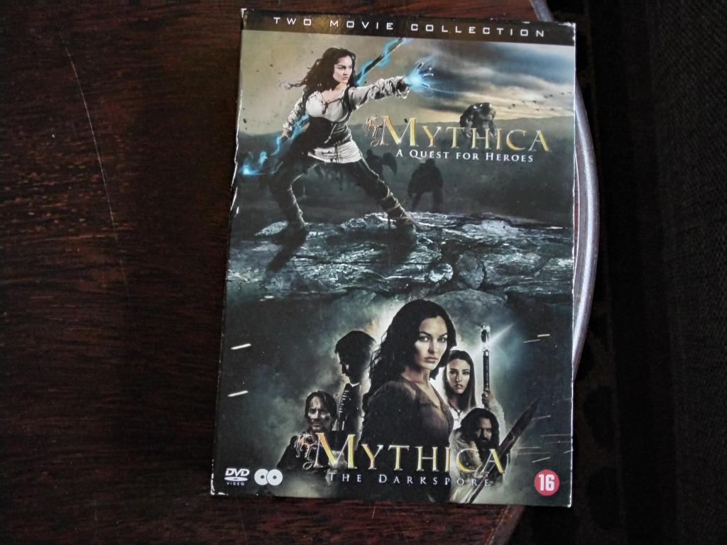 Mythica a quest for heroes en Mythica the darkspore, 2 dvds,, Cd's en Dvd's, Dvd's | Tv en Series, Vanaf 16 jaar, Boxset, Science Fiction en Fantasy