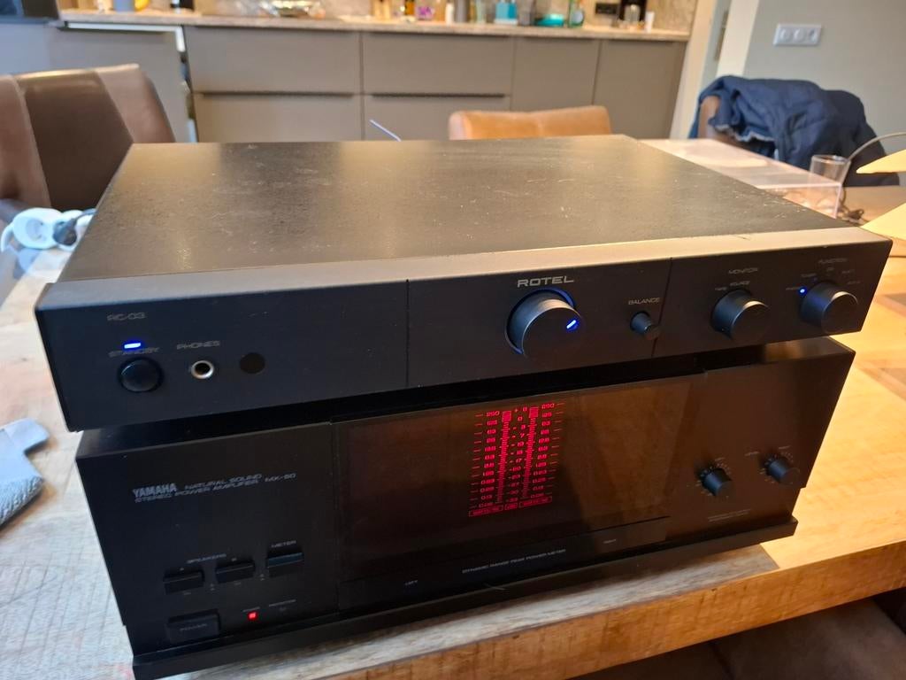 Yamaha MX-50 eindversterker en Rotel RC-03 voorversterker, Ophalen, Gebruikt, Yamaha, 120 watt of meer