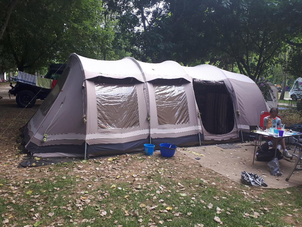 Tent, Outwell Yellowstone falls, Caravans en Kamperen, Tenten, tot en met 6, Gebruikt, Ophalen