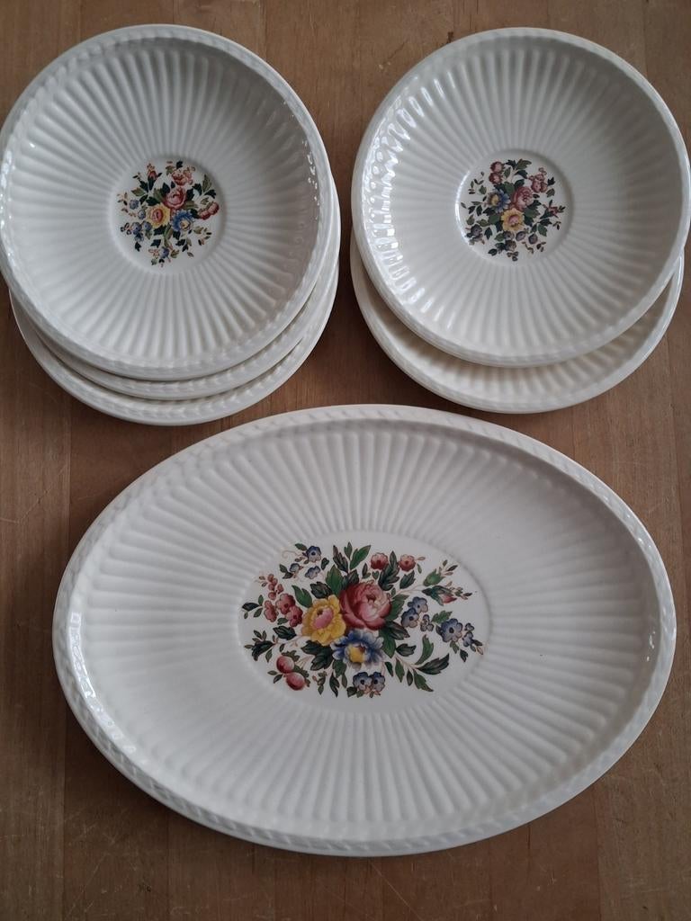 Wedgwood Conway Barlaston. Ovale schaal+schoteltjes, Huis en Inrichting, Gebruikt, Ophalen of Verzenden, Schaal of Schalen, Wedgwood