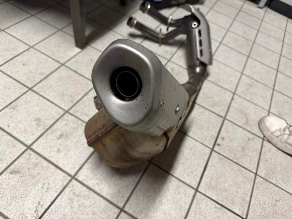 Originele stock uitlaat Tracer 7, Motoren, Ophalen of Verzenden, Gebruikt