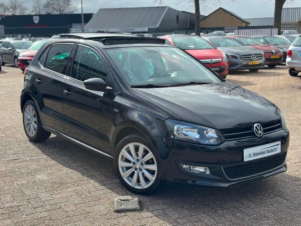 Volkswagen Polo 1.2 TSI LIFE Highline Edition AUTOMAAT PANOR, Auto's, Volkswagen, Voorwielaandrijving, Gebruikt, 4 cilinders, Zwart