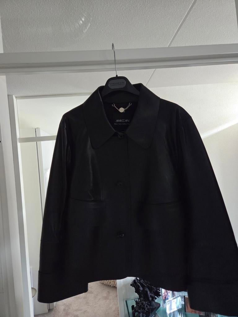 Mooi  nieuw  kort  leren jasje  marccain  maat 4, Ophalen of Verzenden, Nieuw, Zwart