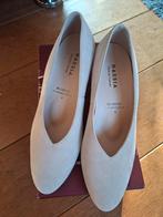 Hassia Pumps beige maat 4 - Premium Comfort, Ophalen of Verzenden, Zo goed als nieuw, Beige