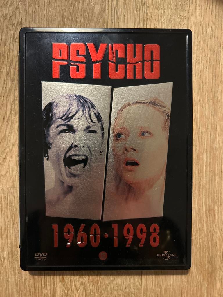 Psycho DVD Box: Origineel (1960) & Remake (1998) metal case, Gebruikt, Vanaf 16 jaar, Boxset, Ophalen of Verzenden