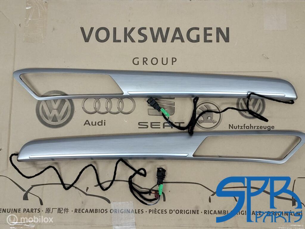 Interieurlijsten VW GOLF 7 LED VERLICHT LINKS RECHTS VOOR, Gebruikt, Volkswagen, Ophalen of Verzenden, Volkswagen