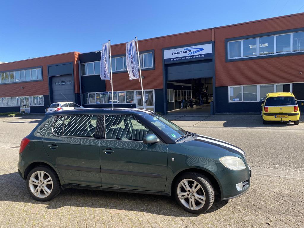 Skoda Fabia 1.4-16V Sport Airco | Centrale Vergrendeling met, Auto's, Skoda, Voorwielaandrijving, 4 cilinders, Origineel Nederlands