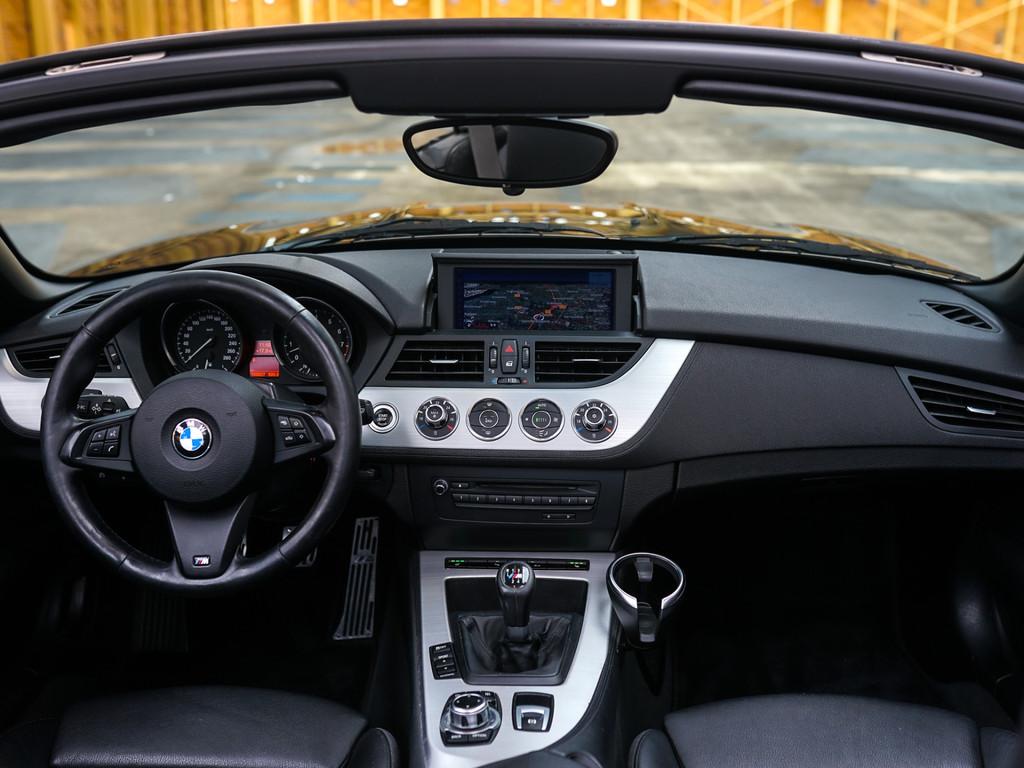 BMW Z4 [E89] sDrive30i Executive l Navi Prof l Sportstoelen, Auto's, BMW, Euro 5, Achterwielaandrijving, Gebruikt, Zwart