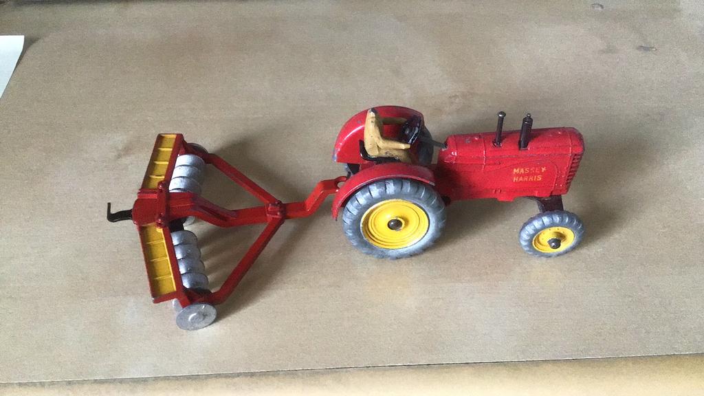 Direction assistée tracteur Massey Ferguson