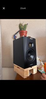 Adam Audio T7V,  2 stuk, Zo goed als nieuw, 60 tot 120 watt, Front, Rear of Stereo speakers, Ophalen