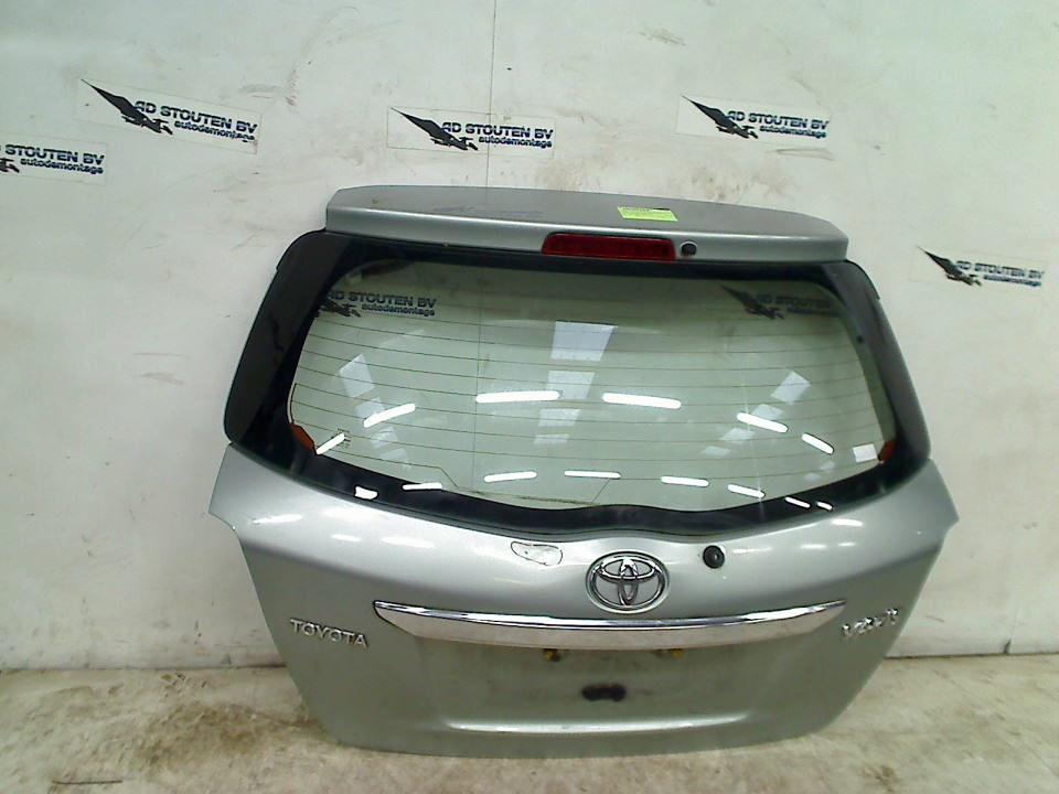 Achterklep Toyota Yaris III (P13) (2010-12/2020-09), Gebruikt, Kundenbetreuung@toyota.de, Toyota-Allee 2, Köln 50858, , Duitsland