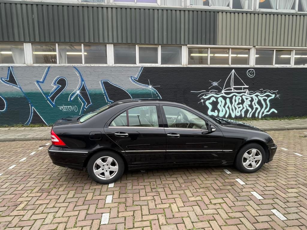 Mercedes Benz C200 Kompressor FULL OPTIONS Automaat Uniek, Auto's, Mercedes-Benz, Automaat, 1796 cc, Leder, Overige kleuren