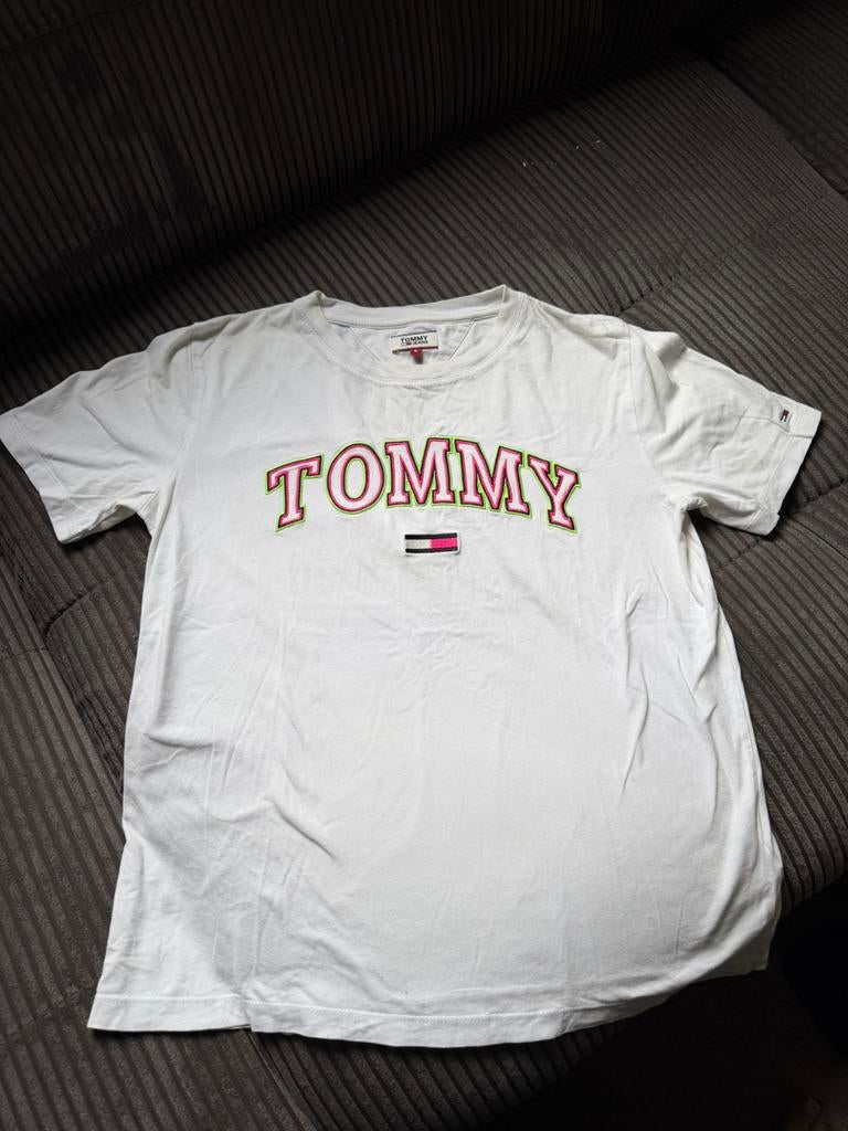 Tommy hilfiger t-shirt maat S origineel, Kleding | Dames, T-shirts, Wit, Ophalen of Verzenden, Zo goed als nieuw, Korte mouw