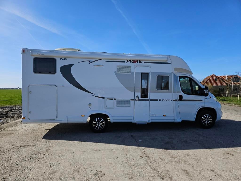 Pilote p746 sensation 58.000km automaat, Automaat, Luifel, Afzuigkap, Ringverwarming