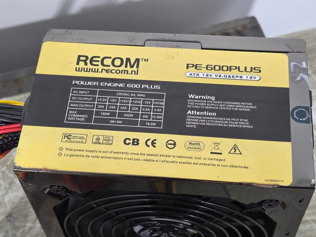 Recom 600w max voeding psu power supply pe-600plus, Computers en Software, Ophalen of Verzenden, Gebruikt